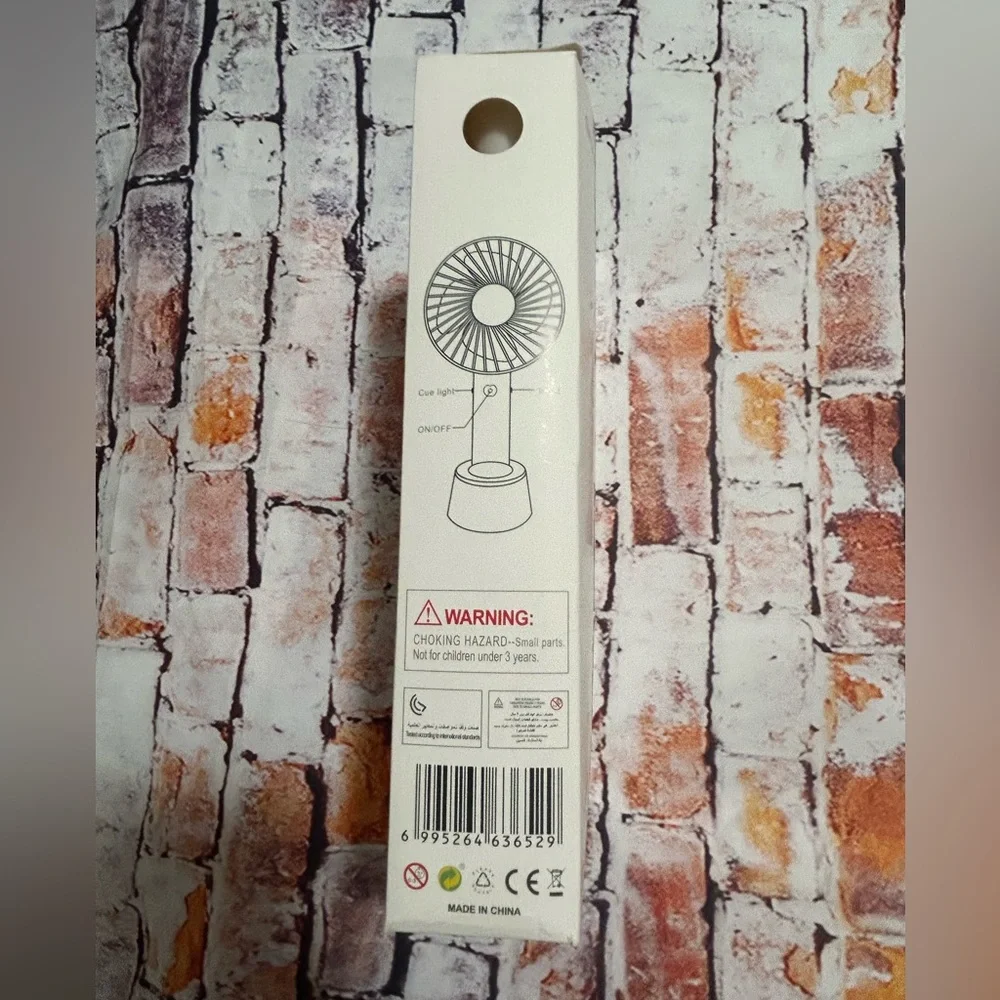 NIB Riman Battery Operated Fan - Picture 5 of 5